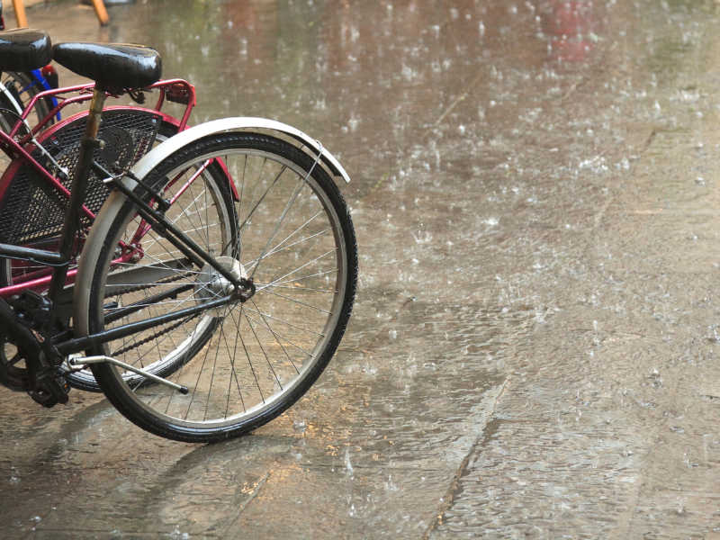 Fahrrad Wetterschutz – so schützt du optimal dein Fahrrad bei Regen, Schnee und Sonne